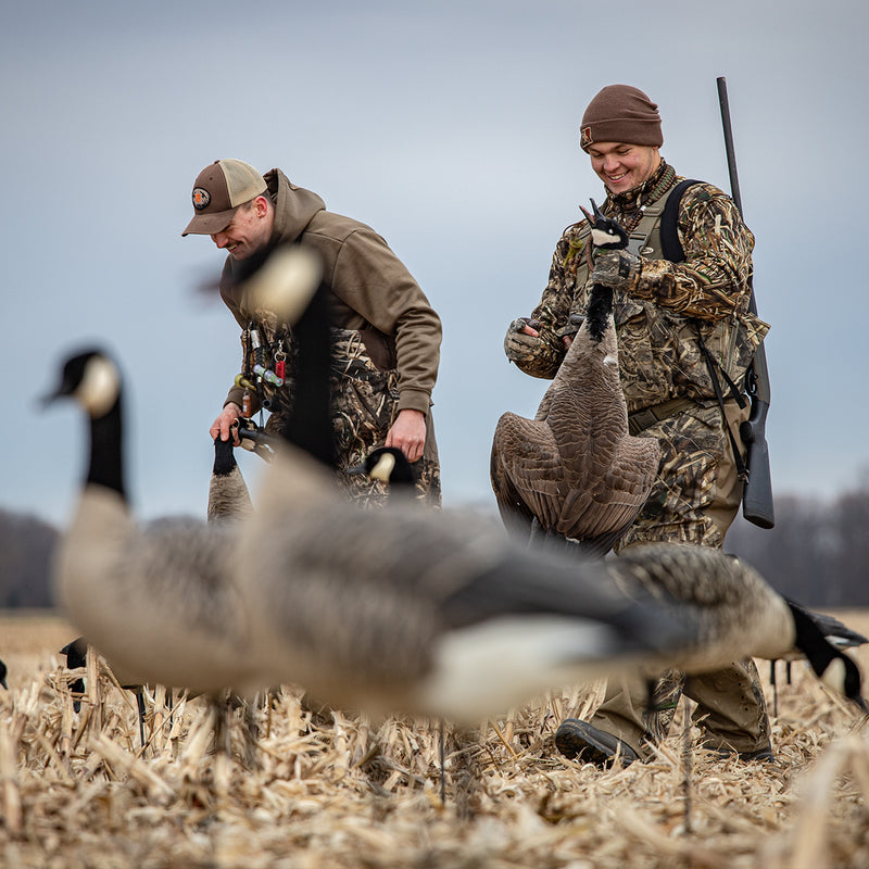Avian-X - AXP Lessers Outfitter Pack 12 Decoys with Bag