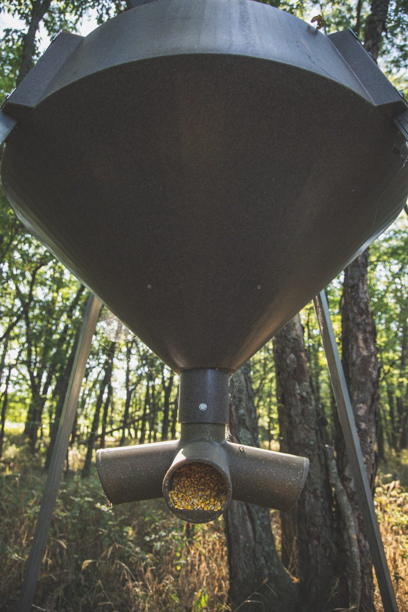 Boss Buck - 600 LB Protein Feeder