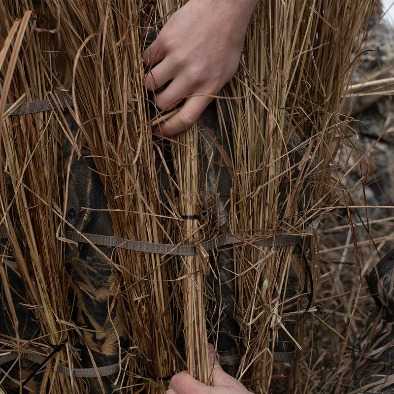 Avian-X - G-Blind Mossy Oak Shadow Grass Habitat