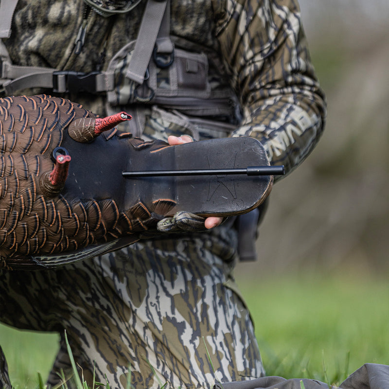 Avian-X - HDR Feeding Hen Turkey Decoy