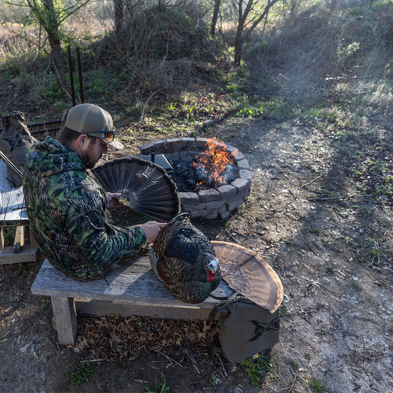 Avian-X - LCD Strutter Turkey Decoy