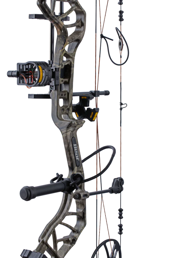 Bear Archery - Legit Maxx RTH - 315 FPS RH - Compound Bow
