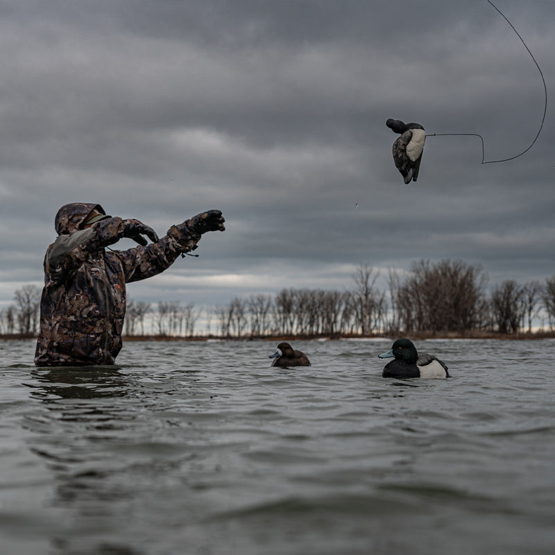 Avian-X - Topflight Bluebills - 6 Floating Duck Decoys
